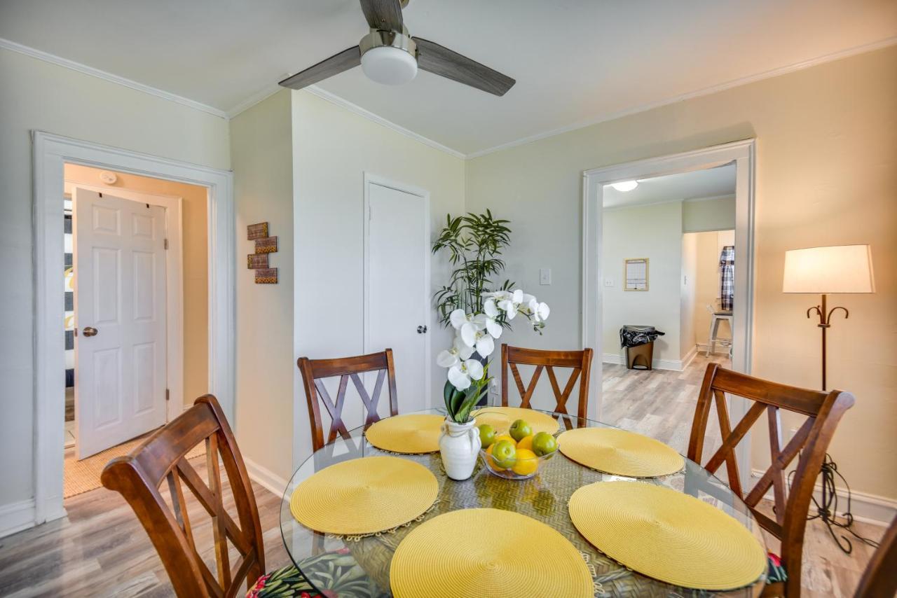 Charming Newport News Cottage Less Than 1 Mi To Ocean! Hampton Eksteriør billede
